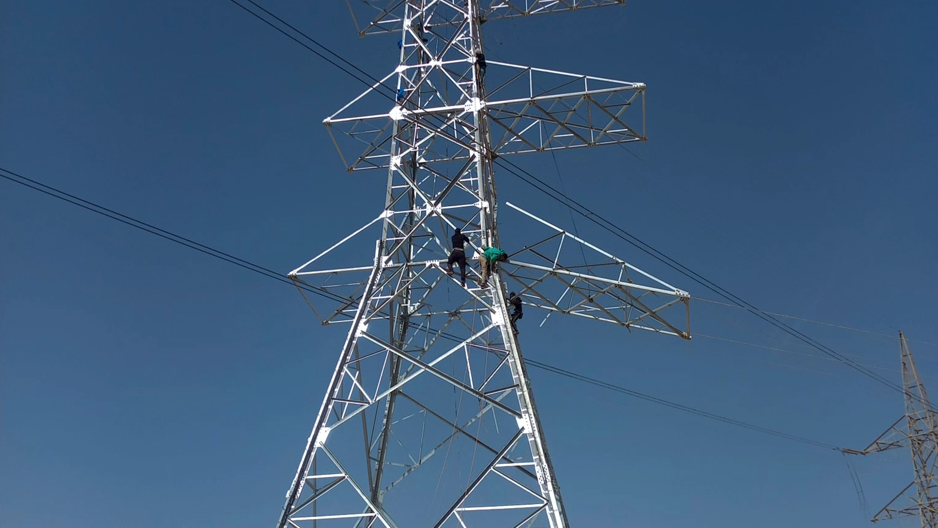 Kureimat – East Cairo Transmission Line 220 kV  