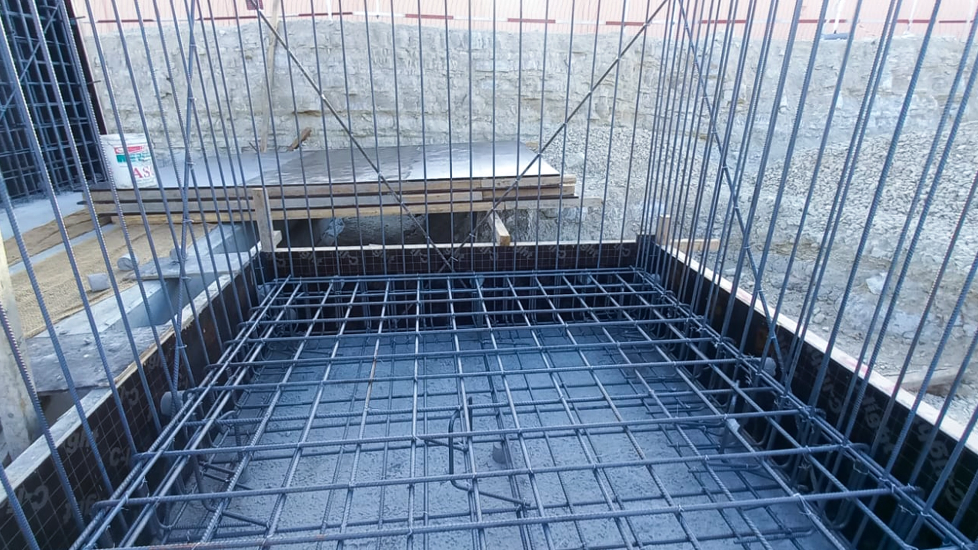 Al-Mithnab 132/13.8kV GIS Substation3